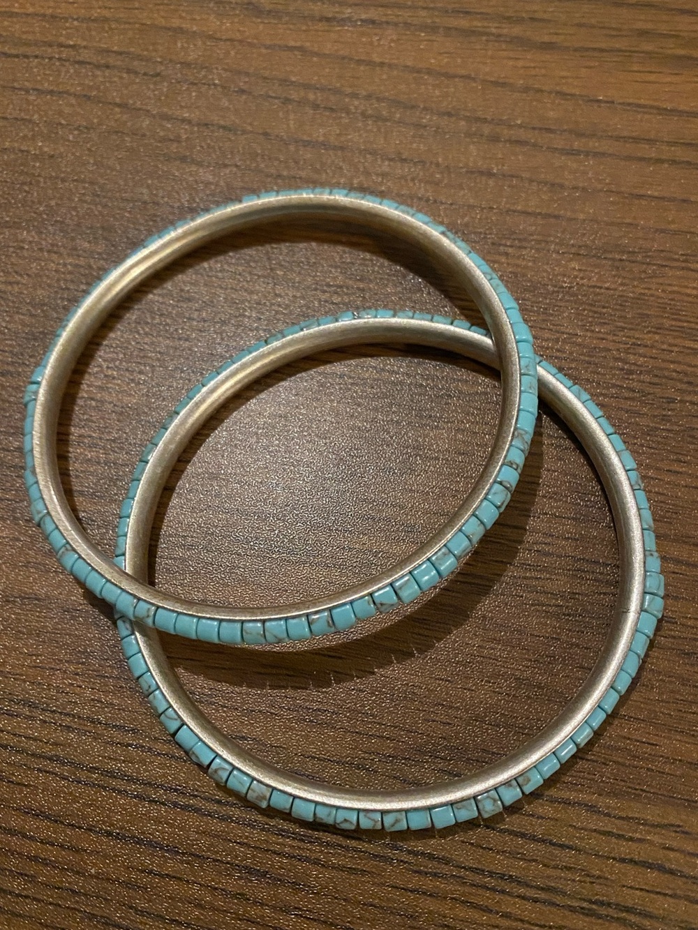 Vintage Turquoise Beads And Silver Tone Bangle Bracelet Set